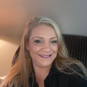 Meet your Posher, Claudette